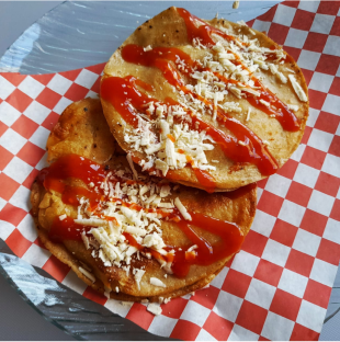 Comidas+504 - Pincho típico - Rectangle